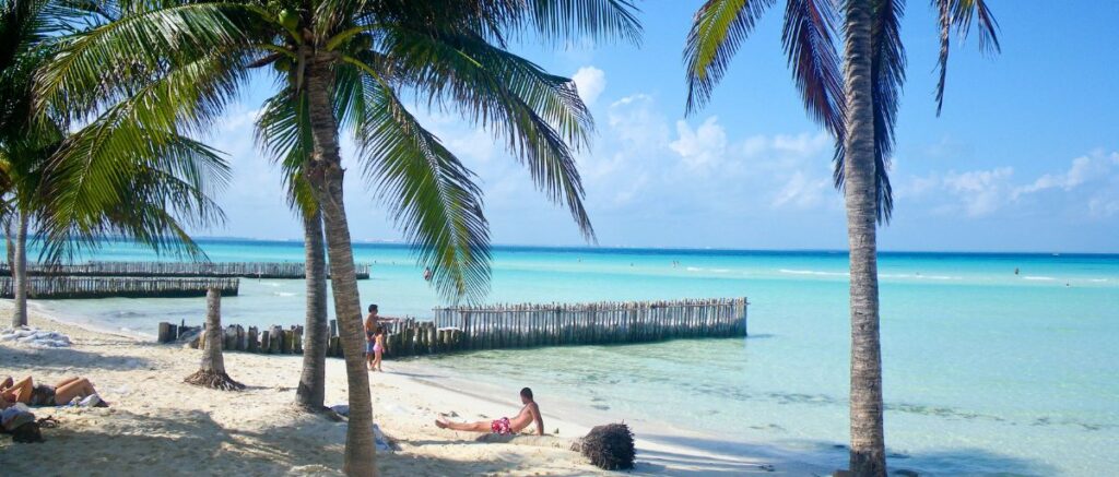 Playa Norte in Isla Mujeres , Mexico